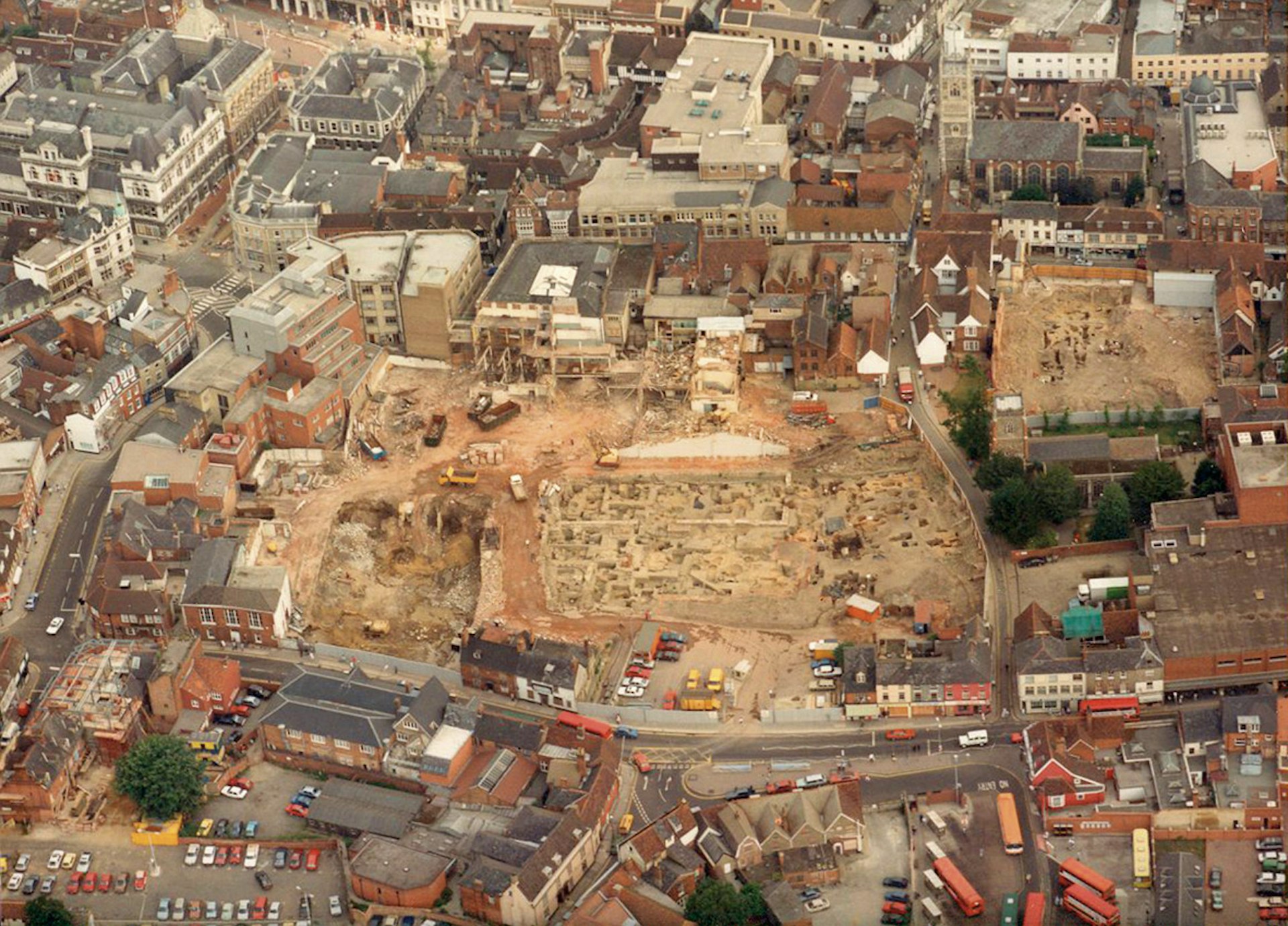 An aerial view, looking north, of the Buttermarket excavation in 1988